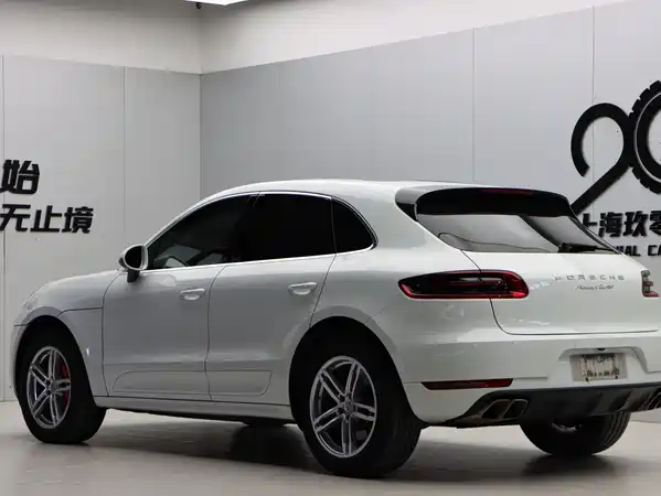 Porsche Macan 2014