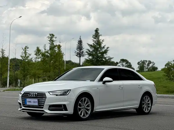 Audi A4L 2017