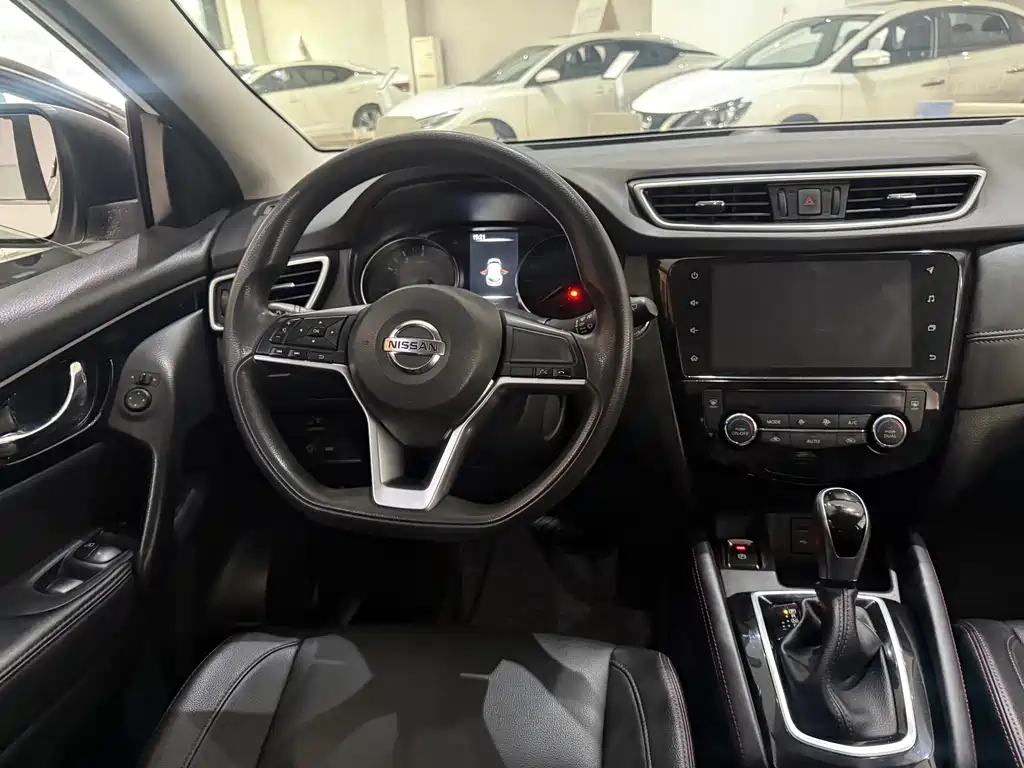 Nissan Qashqai 2022 — фото 8