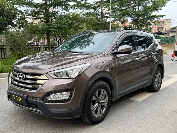 Hyundai Santa Fe 2015