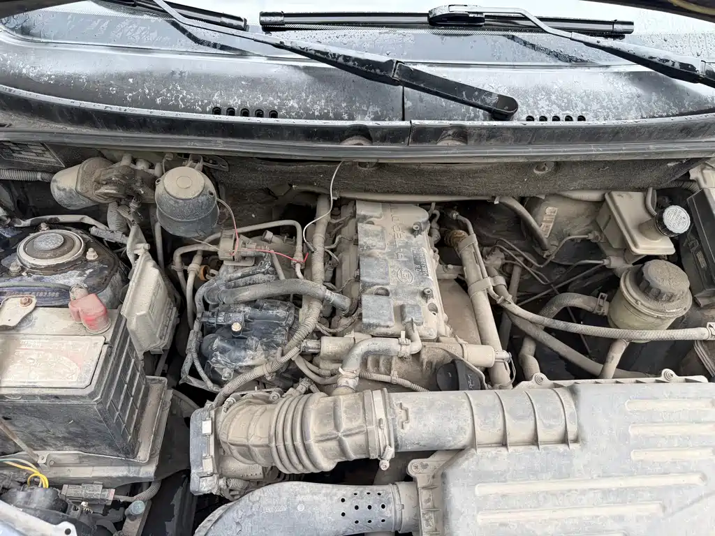 Wuling Hongguang 2014