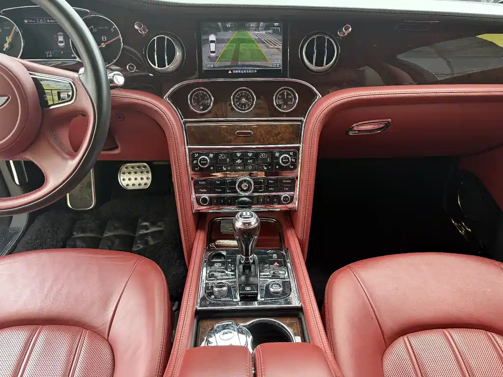 Bentley Mulsanne 2012 — фото 24