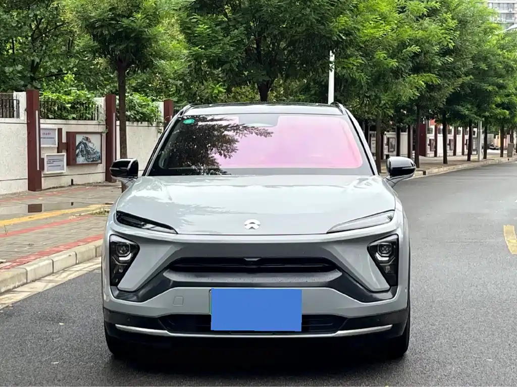 NIO ES6 2020