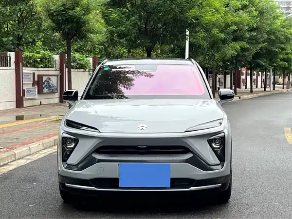 NIO ES6 2020