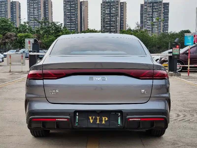 BYD Qin L 2024 — фото 11