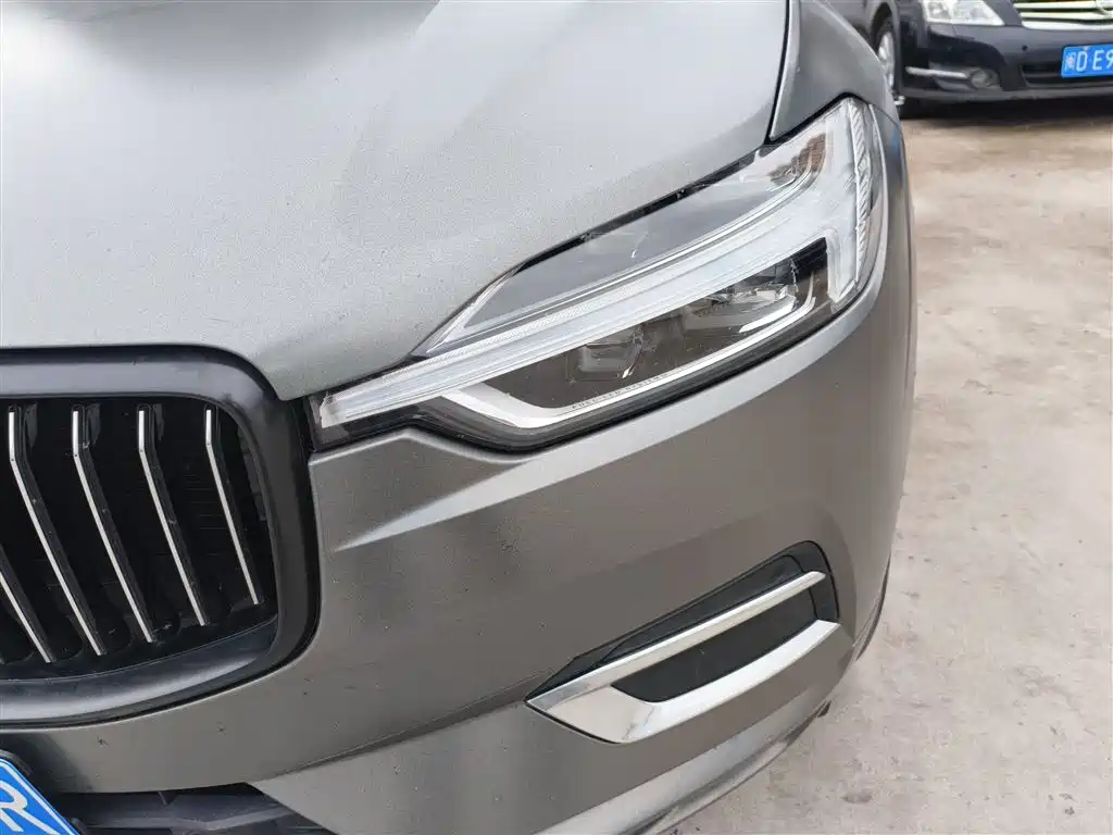 Volvo XC60 2019 — фото 24