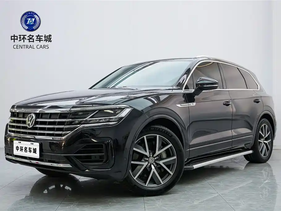 Volkswagen Touareg 2020 — фото 1