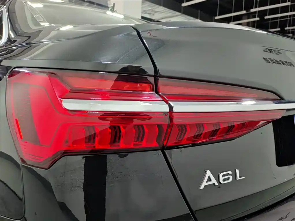 Audi A6L 2024 — фото 14