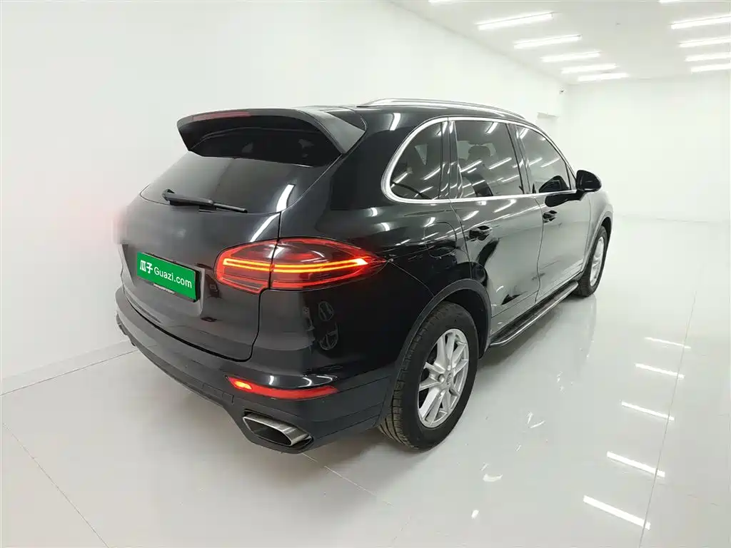Porsche Cayenne 2018 — фото 5
