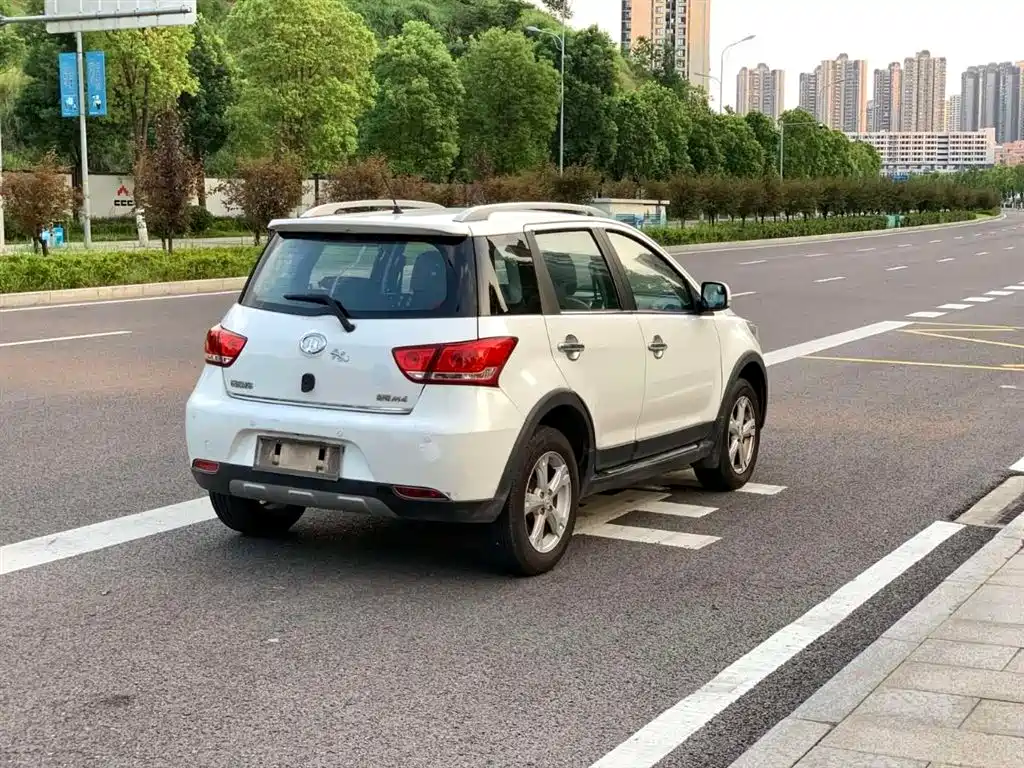 Great Wall M4 2013