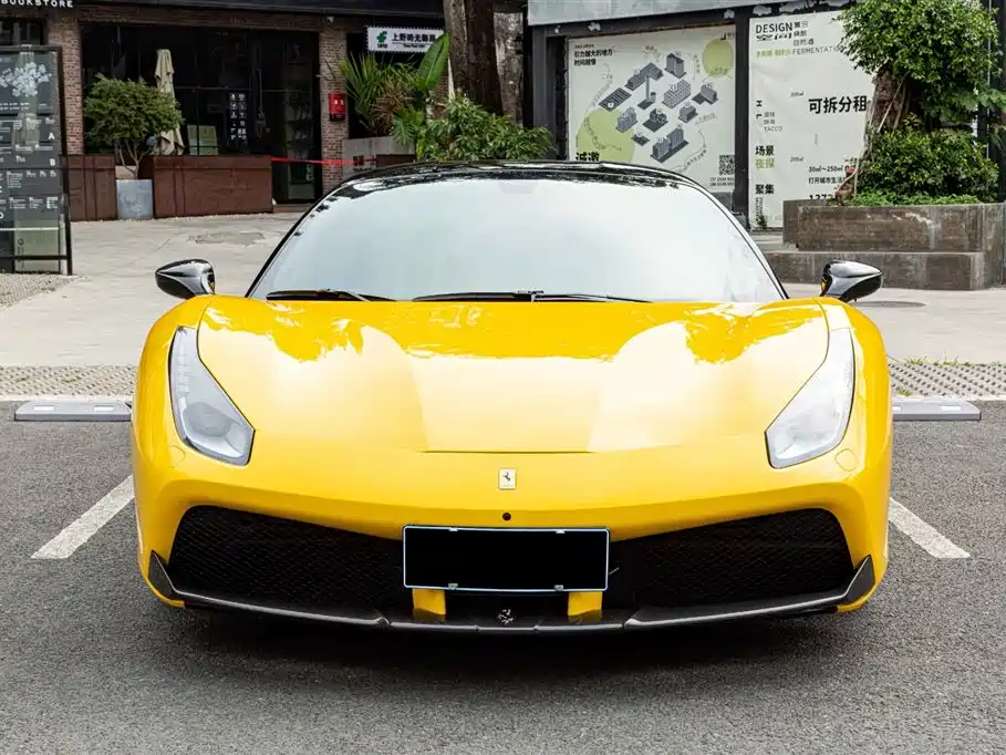 Ferrari 488 2018 — фото 4