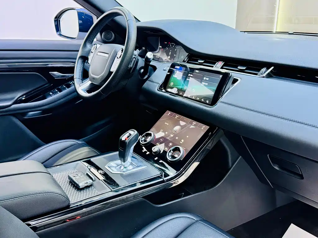 Land Rover Evoque 2020 — фото 8
