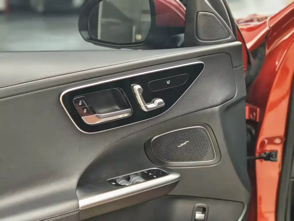 Mercedes-Benz C-Class 2022 — фото 12