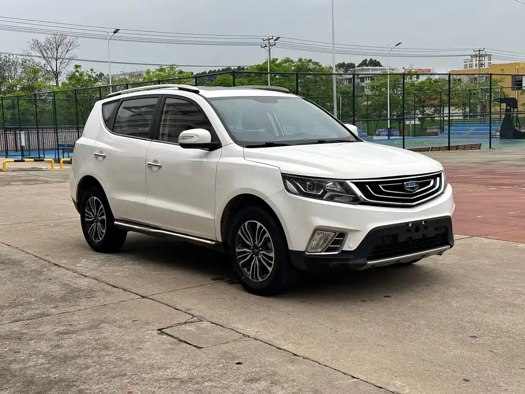 Geely Vision X6 2016 — фото 3