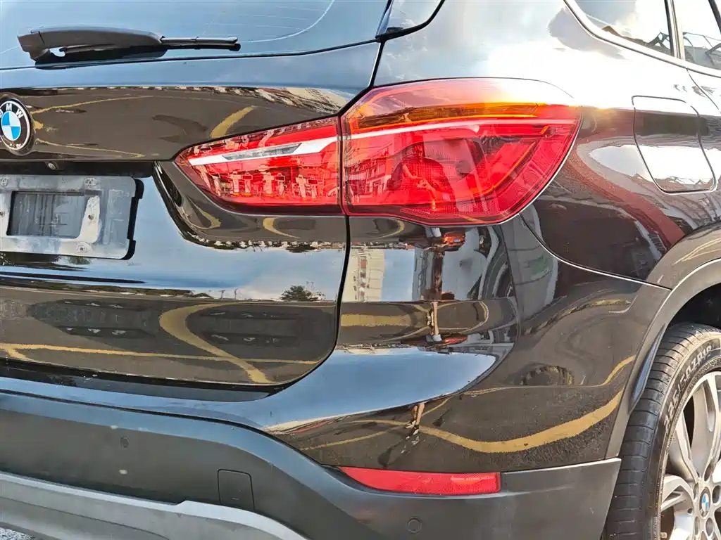 BMW X1 2018 — фото 10