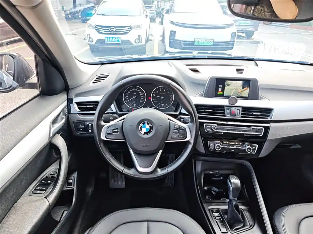 BMW X1 2018 — фото 18