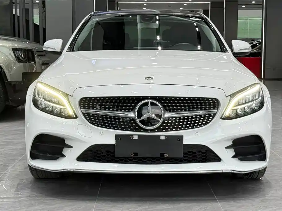Mercedes-Benz C-Class 2018