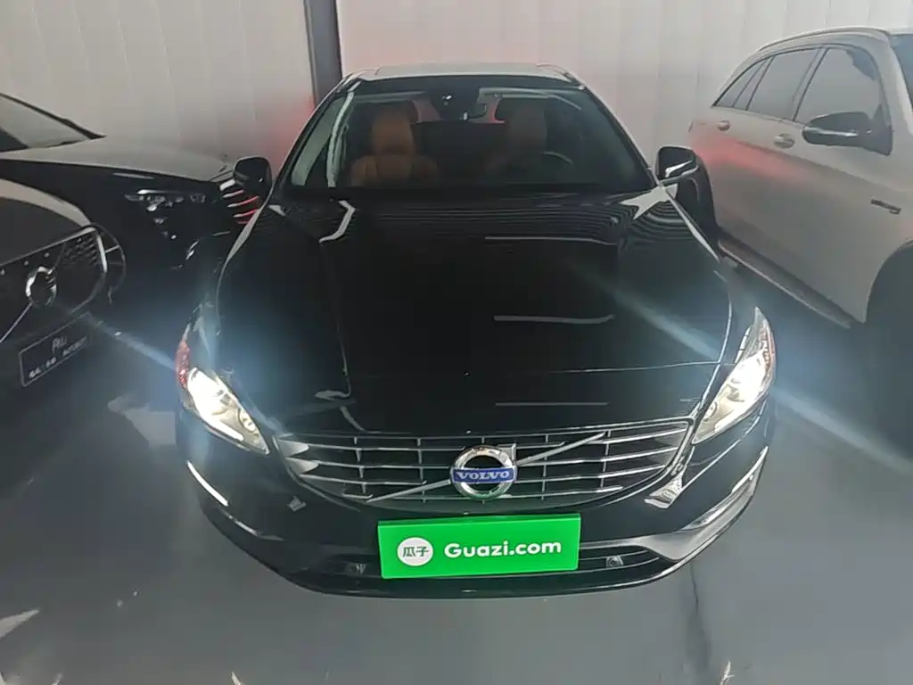 Volvo V60 2017