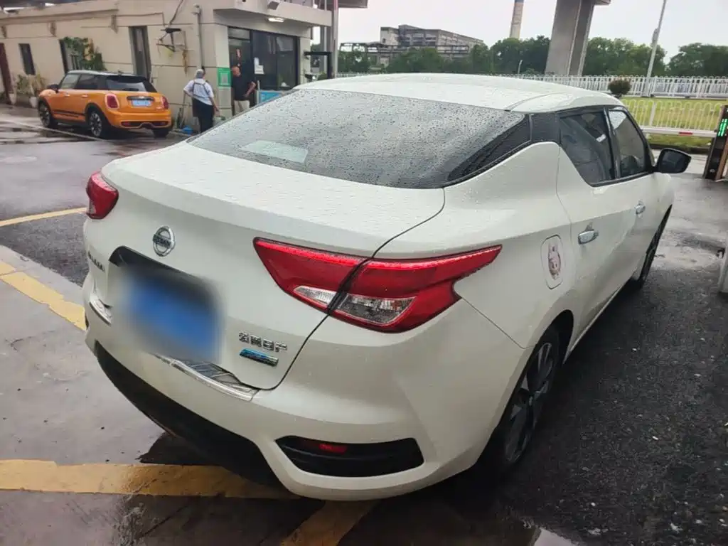 Nissan Bluebird 2017