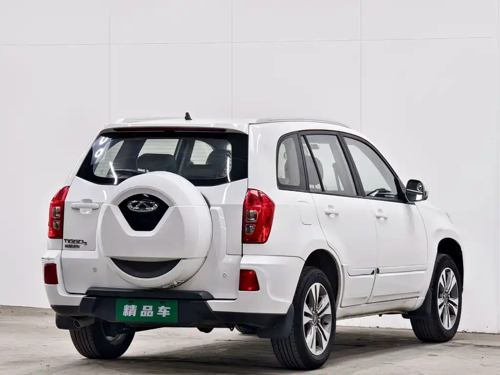 Chery Tiggo 3 2014 — фото 4