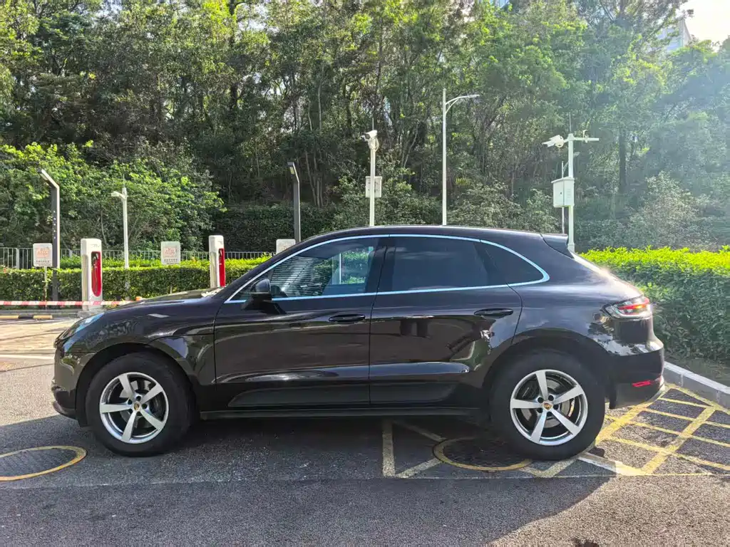 Porsche Macan 2019 — фото 7