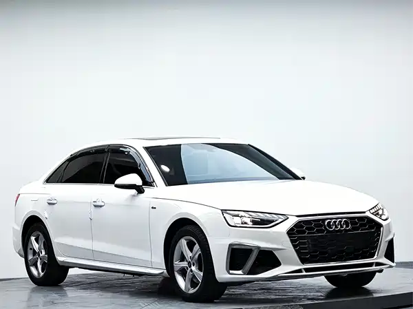 Audi A4L 2021