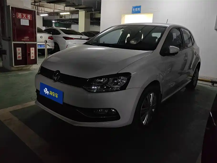 Volkswagen Polo 2017 — фото 1