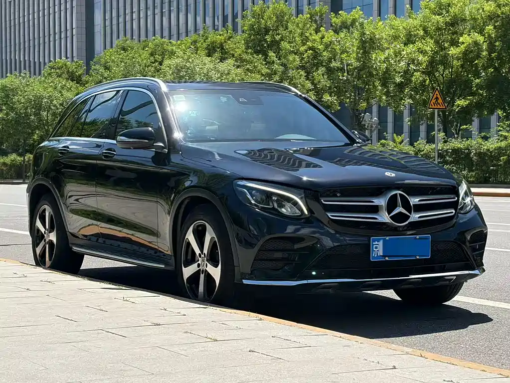Mercedes-Benz GLC 2018 — фото 3