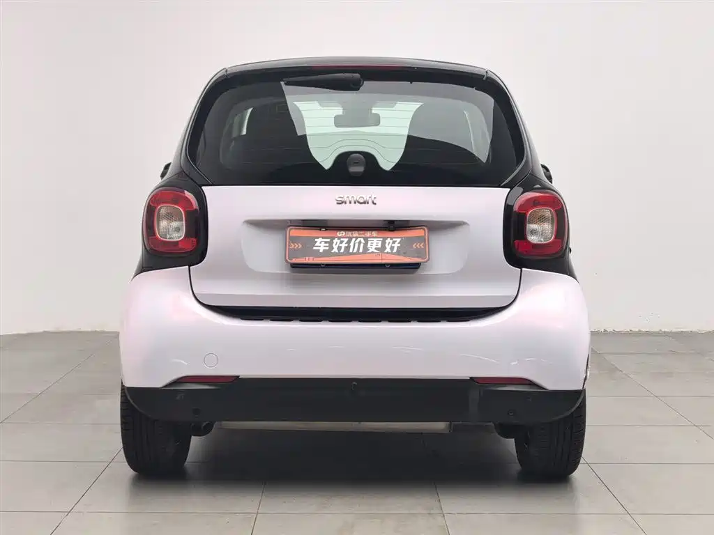 smart Fortwo 2019 — фото 4