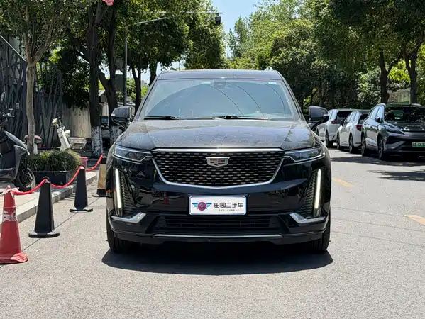 Cadillac XT6 2021