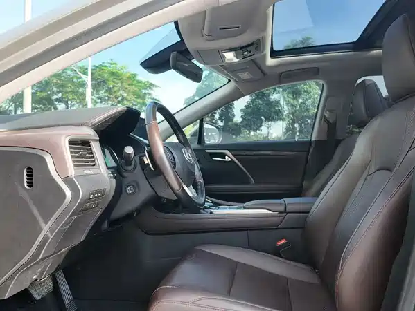 Lexus RX 2020