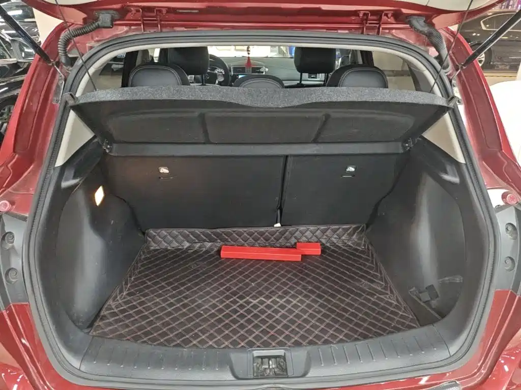Nissan Tiida 2021 — фото 19