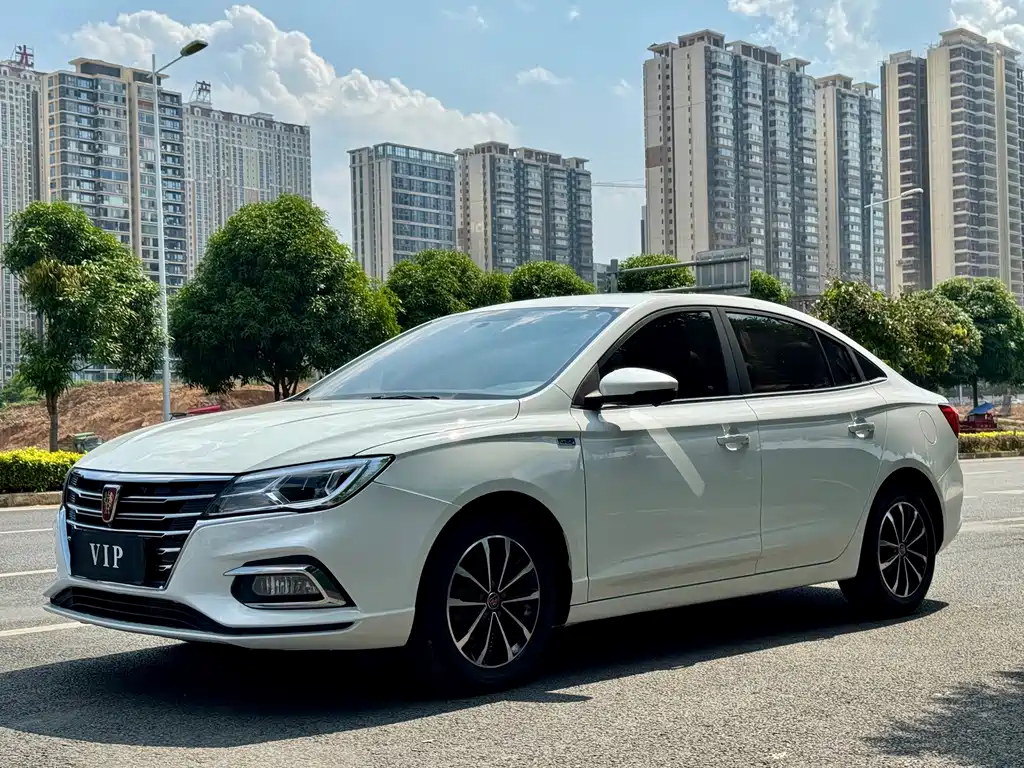 Roewe i5 2019 — фото 1