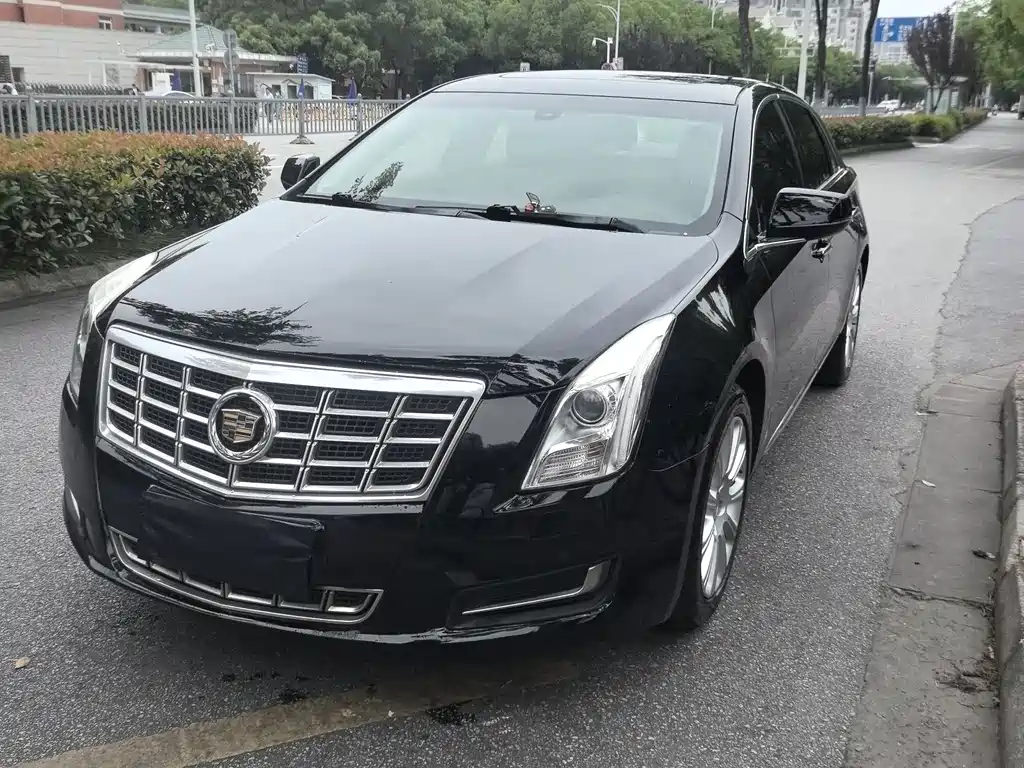 Cadillac XTS 2014