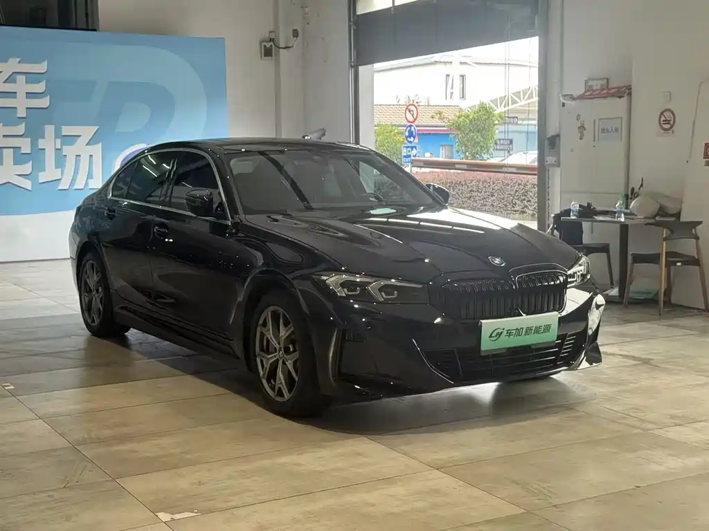 BMW i3 2023