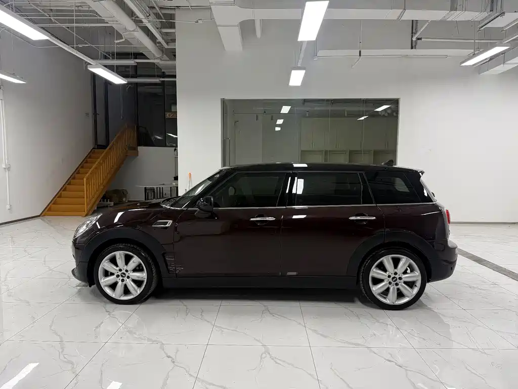 MINI Clubman 2017 — фото 3