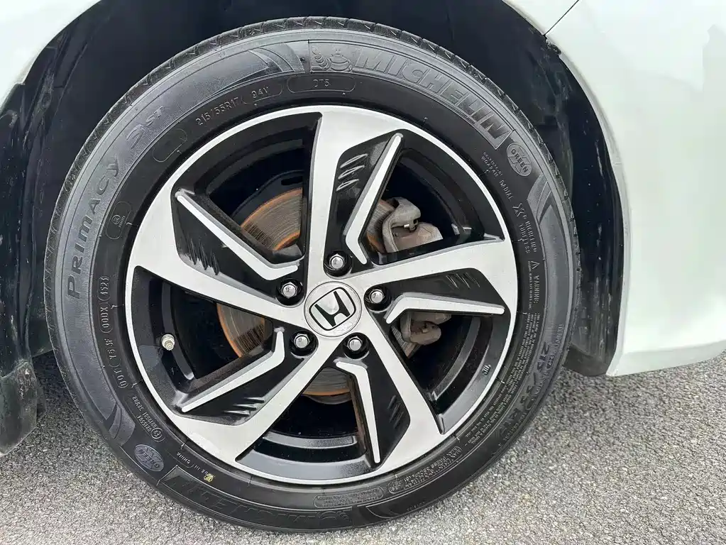 Honda Odyssey 2018 — фото 16