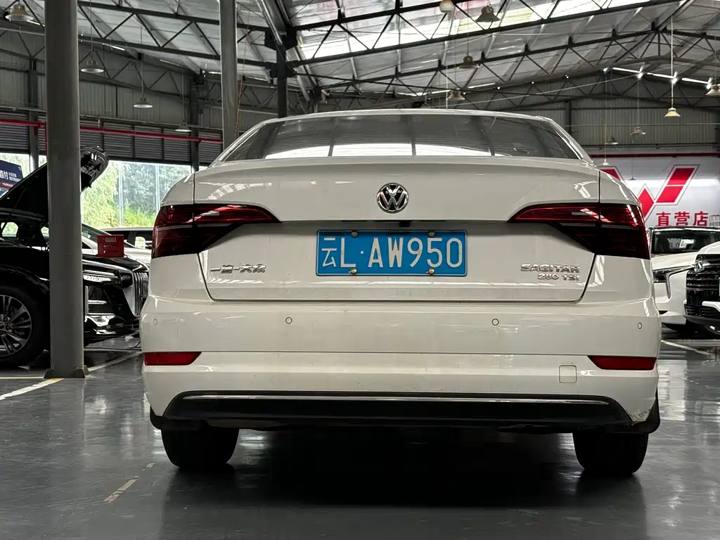 Volkswagen Sagitar 2019 — фото 10