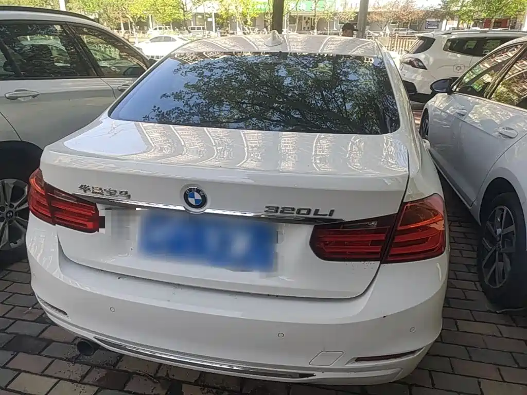 BMW 3 Series 2015 — фото 6