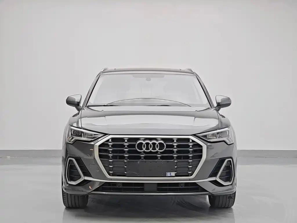 Audi Q3 2023