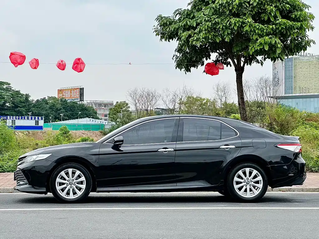 Toyota Camry 2018