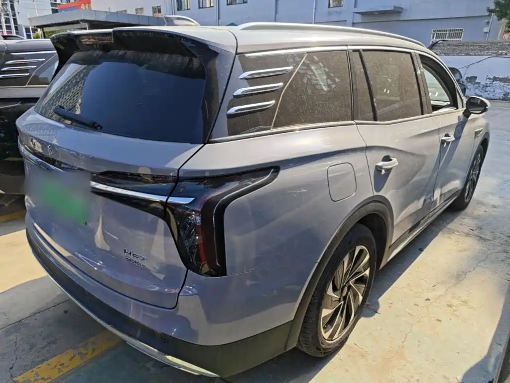 Hongqi HS7 PHEV 2024 — фото 7