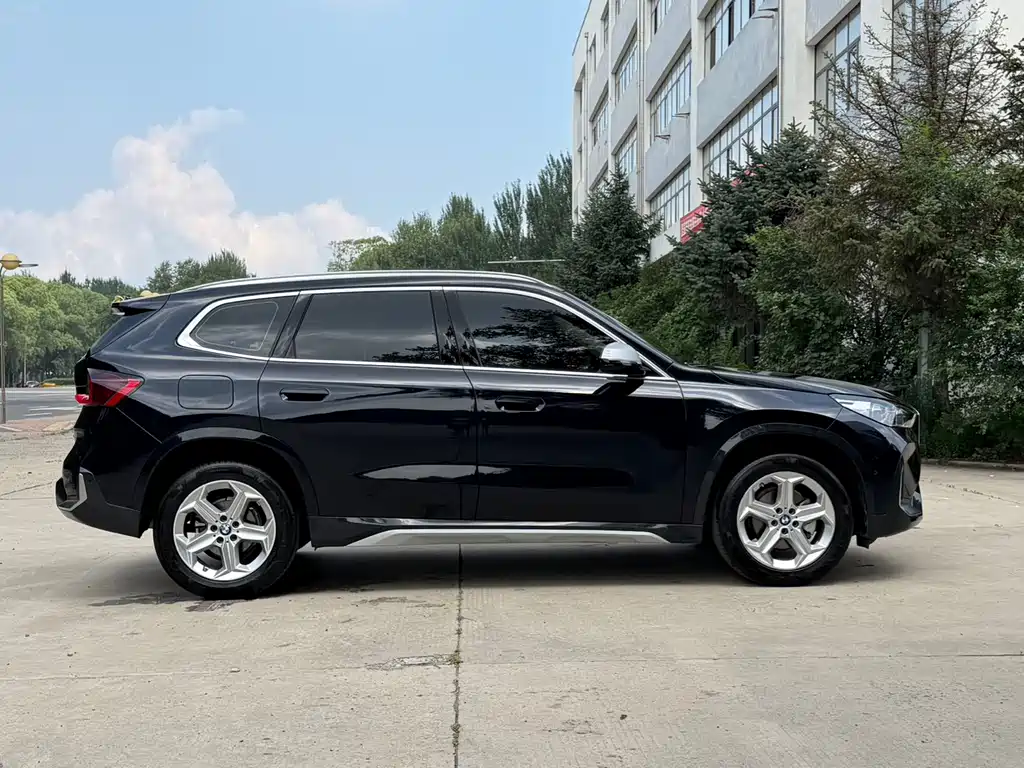 BMW X1 2023