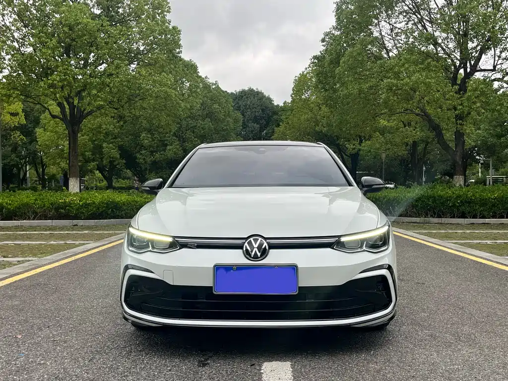 Volkswagen Golf 2022
