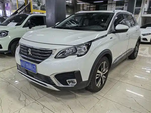 Peugeot 5008 2017