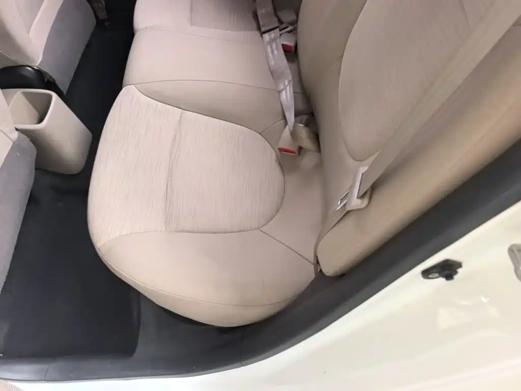 Hyundai Verna 2015 — фото 17
