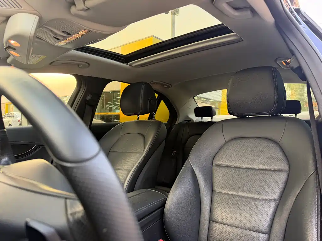 Mercedes-Benz C-Class 2017 — фото 11