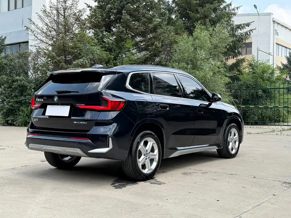 BMW X1 2023