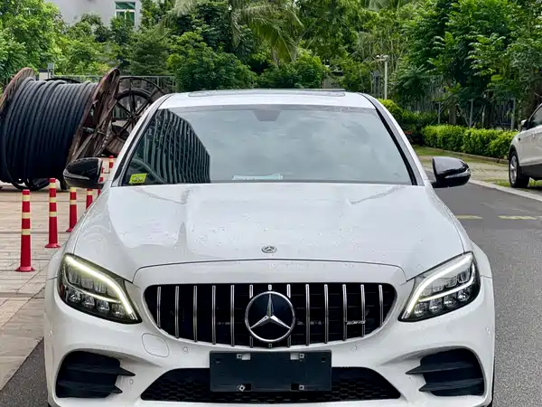 Mercedes-Benz C-Class 2019