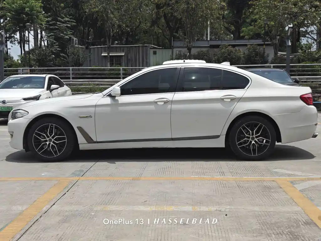 BMW 5 Series 2013 — фото 9